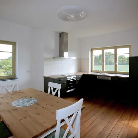 Bahnhof - Apartman *