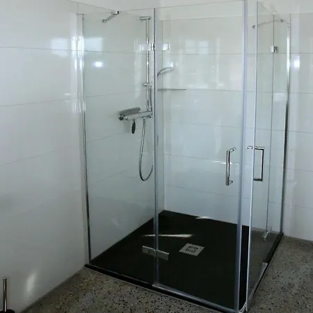 Bahnhof - Apartman *