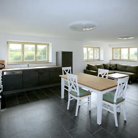 Bahnhof - Apartman *