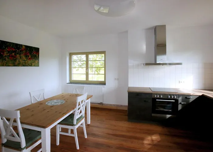 Lägenhet Bahnhof - *